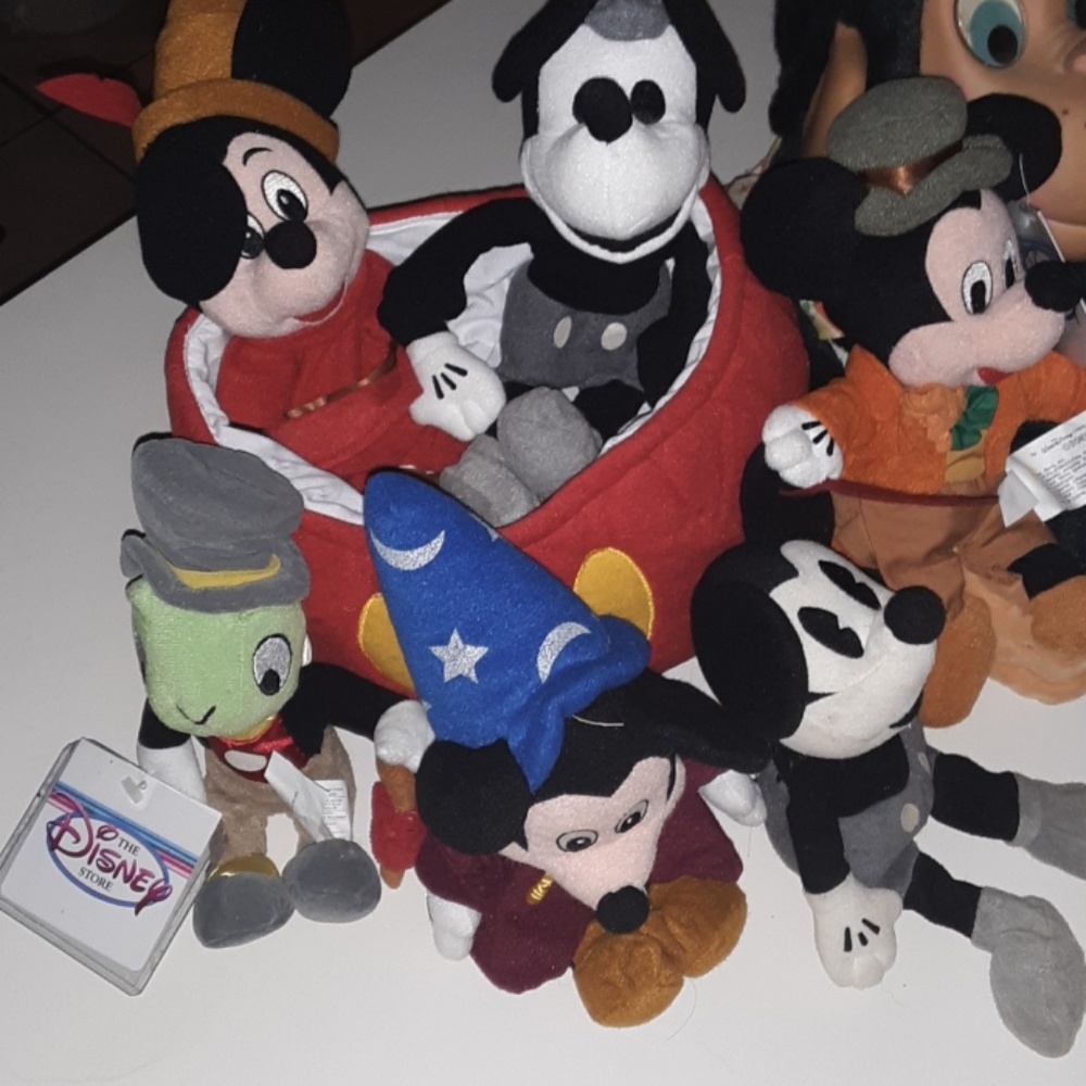 Mickey's mouse club